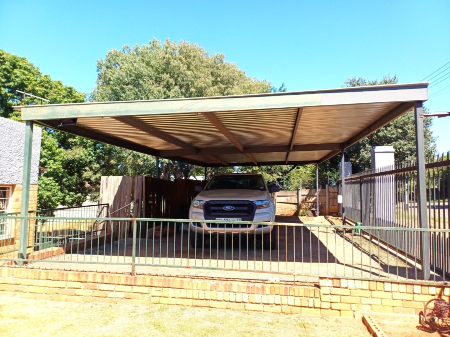 4 Bedroom Property for Sale in Westdene Free State